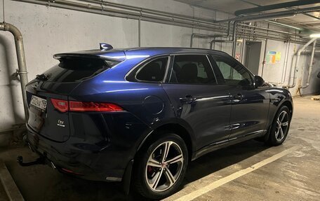 Jaguar F-Pace, 2017 год, 2 850 000 рублей, 3 фотография