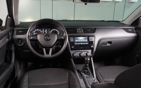 Skoda Octavia, 2020 год, 1 549 000 рублей, 6 фотография