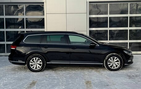 Volkswagen Passat B8 рестайлинг, 2019 год, 2 570 000 рублей, 8 фотография