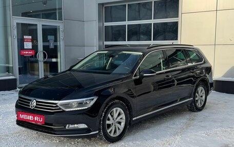 Volkswagen Passat B8 рестайлинг, 2019 год, 2 570 000 рублей, 3 фотография