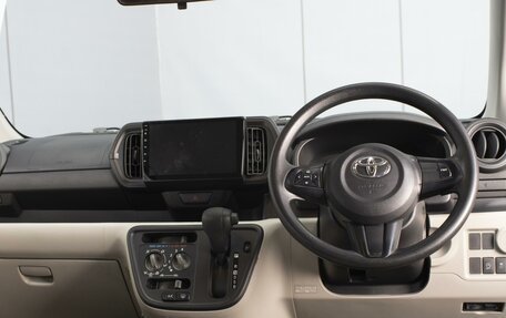 Toyota Passo III, 2017 год, 950 000 рублей, 12 фотография