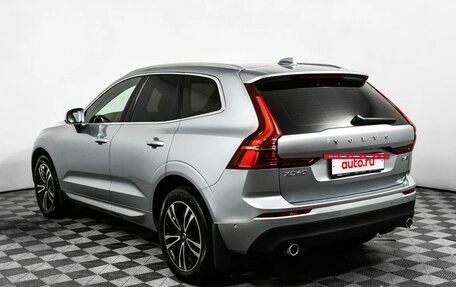 Volvo XC60 II, 2018 год, 2 995 000 рублей, 7 фотография