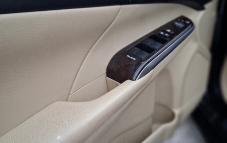 Toyota Camry, 2015 год, 2 270 000 рублей, 14 фотография