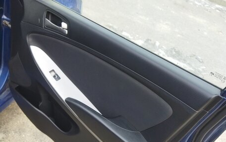 Hyundai Solaris II рестайлинг, 2016 год, 700 000 рублей, 7 фотография