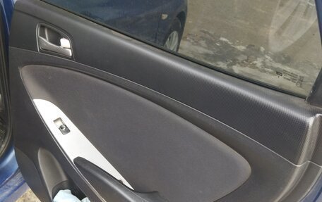 Hyundai Solaris II рестайлинг, 2016 год, 700 000 рублей, 5 фотография