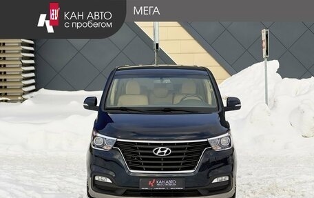 Hyundai H-1 II рестайлинг, 2019 год, 3 157 000 рублей, 3 фотография