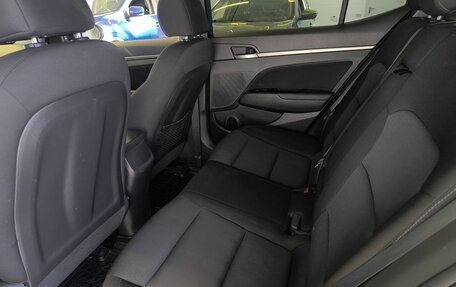 Hyundai Elantra VI рестайлинг, 2018 год, 1 550 000 рублей, 13 фотография