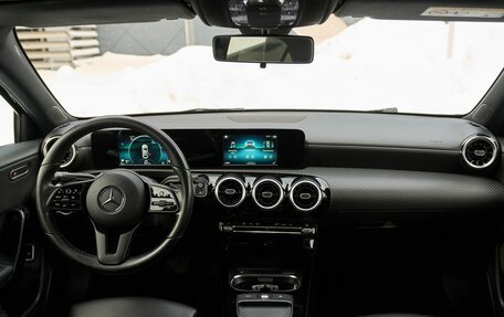 Mercedes-Benz A-Класс, 2019 год, 2 497 000 рублей, 7 фотография