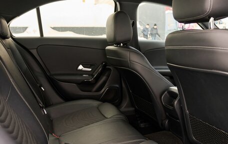 Mercedes-Benz A-Класс, 2019 год, 2 497 000 рублей, 8 фотография