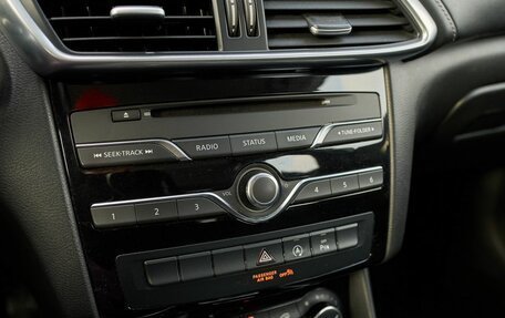 Infiniti Q30, 2019 год, 2 300 000 рублей, 10 фотография