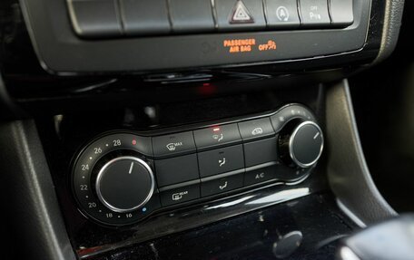 Infiniti Q30, 2019 год, 2 300 000 рублей, 11 фотография