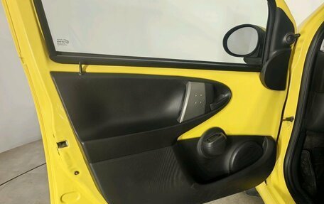 Peugeot 107 I рестайлинг, 2012 год, 399 654 рублей, 11 фотография