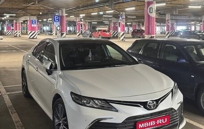 Toyota Camry, 2022 год, 4 200 000 рублей, 1 фотография