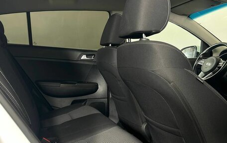 KIA Sportage IV рестайлинг, 2021 год, 2 620 000 рублей, 8 фотография