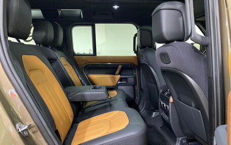 Land Rover Defender II, 2021 год, 8 800 000 рублей, 23 фотография