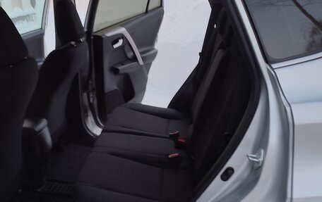 Toyota RAV4, 2018 год, 2 880 000 рублей, 26 фотография