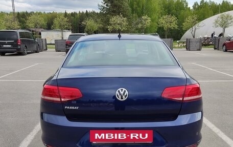 Volkswagen Passat B8 рестайлинг, 2019 год, 1 700 000 рублей, 11 фотография