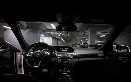 Mercedes-Benz E-Класс, 2012 год, 1 900 000 рублей, 8 фотография