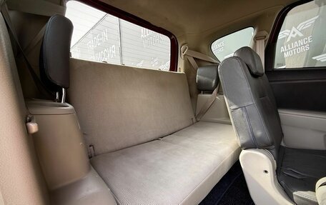 Toyota Passo Sette, 2009 год, 885 000 рублей, 13 фотография