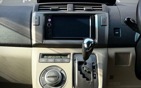 Toyota Passo Sette, 2009 год, 885 000 рублей, 15 фотография