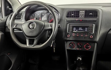 Volkswagen Polo VI (EU Market), 2019 год, 850 000 рублей, 10 фотография