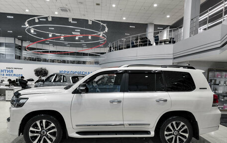 Toyota Land Cruiser 200, 2020 год, 8 300 000 рублей, 12 фотография