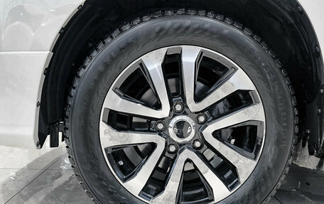 Toyota Land Cruiser 200, 2020 год, 8 300 000 рублей, 22 фотография