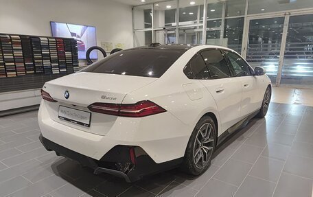 BMW 5 серия, 2025 год, 8 500 000 рублей, 5 фотография