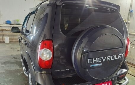 Chevrolet Niva I рестайлинг, 2015 год, 500 000 рублей, 9 фотография