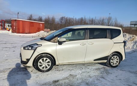 Toyota Sienta II, 2018 год, 1 300 000 рублей, 4 фотография