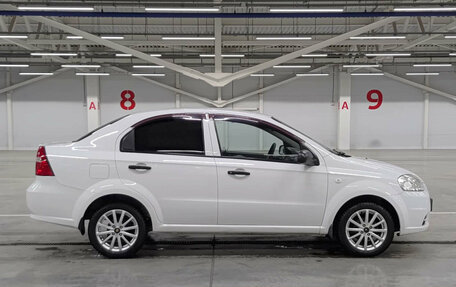 Chevrolet Aveo III, 2011 год, 519 850 рублей, 4 фотография