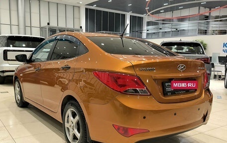 Hyundai Solaris II рестайлинг, 2014 год, 950 000 рублей, 8 фотография