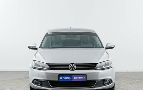 Volkswagen Jetta VI, 2014 год, 1 411 444 рублей, 3 фотография