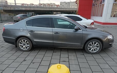 Volkswagen Passat B6, 2007 год, 770 000 рублей, 2 фотография
