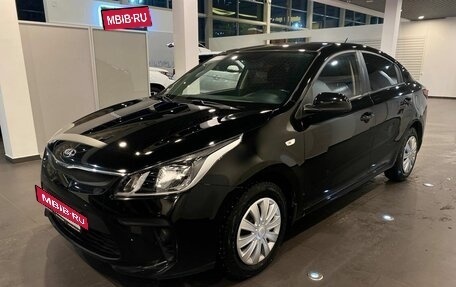 KIA Rio IV, 2018 год, 1 516 000 рублей, 7 фотография
