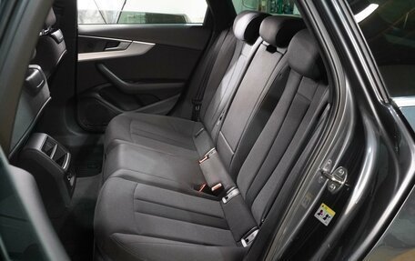 Audi A4, 2017 год, 2 099 000 рублей, 9 фотография