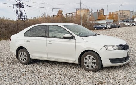 Skoda Rapid I, 2018 год, 1 270 000 рублей, 2 фотография
