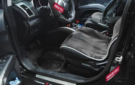 Mitsubishi Outlander III рестайлинг 3, 2008 год, 940 000 рублей, 6 фотография