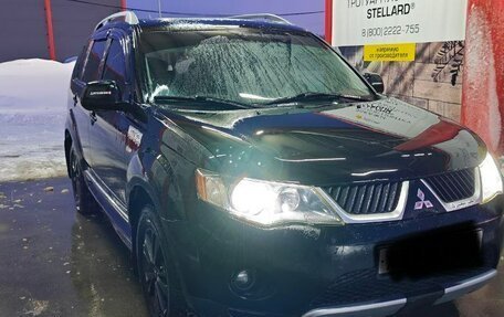 Mitsubishi Outlander III рестайлинг 3, 2008 год, 940 000 рублей, 10 фотография