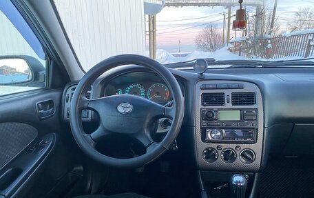 Toyota Avensis III рестайлинг, 2002 год, 397 000 рублей, 8 фотография