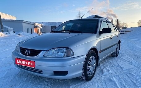 Toyota Avensis III рестайлинг, 2002 год, 397 000 рублей, 7 фотография