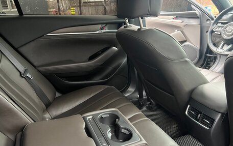 Mazda 6, 2019 год, 3 600 000 рублей, 13 фотография