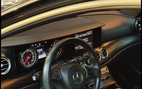 Mercedes-Benz E-Класс, 2016 год, 2 200 000 рублей, 6 фотография