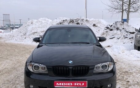BMW 1 серия, 2008 год, 910 000 рублей, 1 фотография