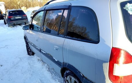 Opel Zafira A рестайлинг, 2004 год, 290 000 рублей, 5 фотография
