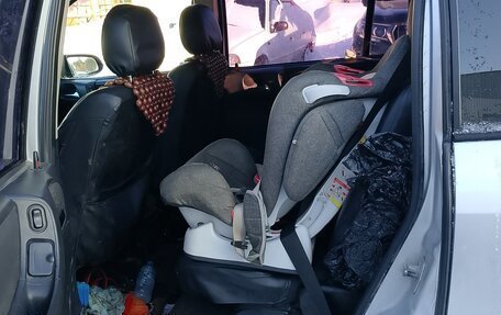 Opel Zafira A рестайлинг, 2004 год, 290 000 рублей, 8 фотография