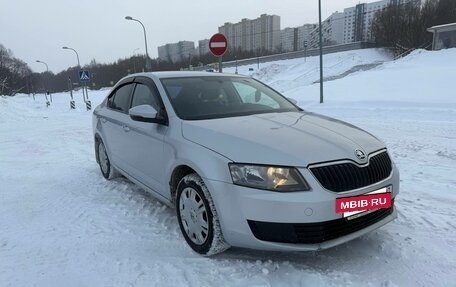 Skoda Octavia, 2015 год, 950 000 рублей, 2 фотография