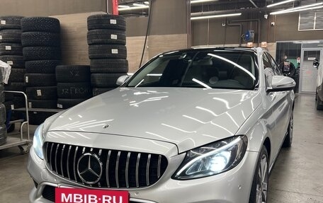 Mercedes-Benz C-Класс, 2018 год, 3 300 000 рублей, 8 фотография