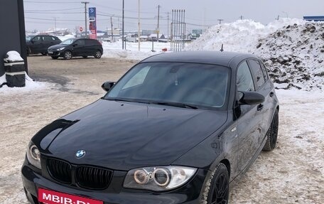BMW 1 серия, 2008 год, 910 000 рублей, 3 фотография
