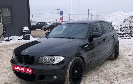 BMW 1 серия, 2008 год, 910 000 рублей, 6 фотография